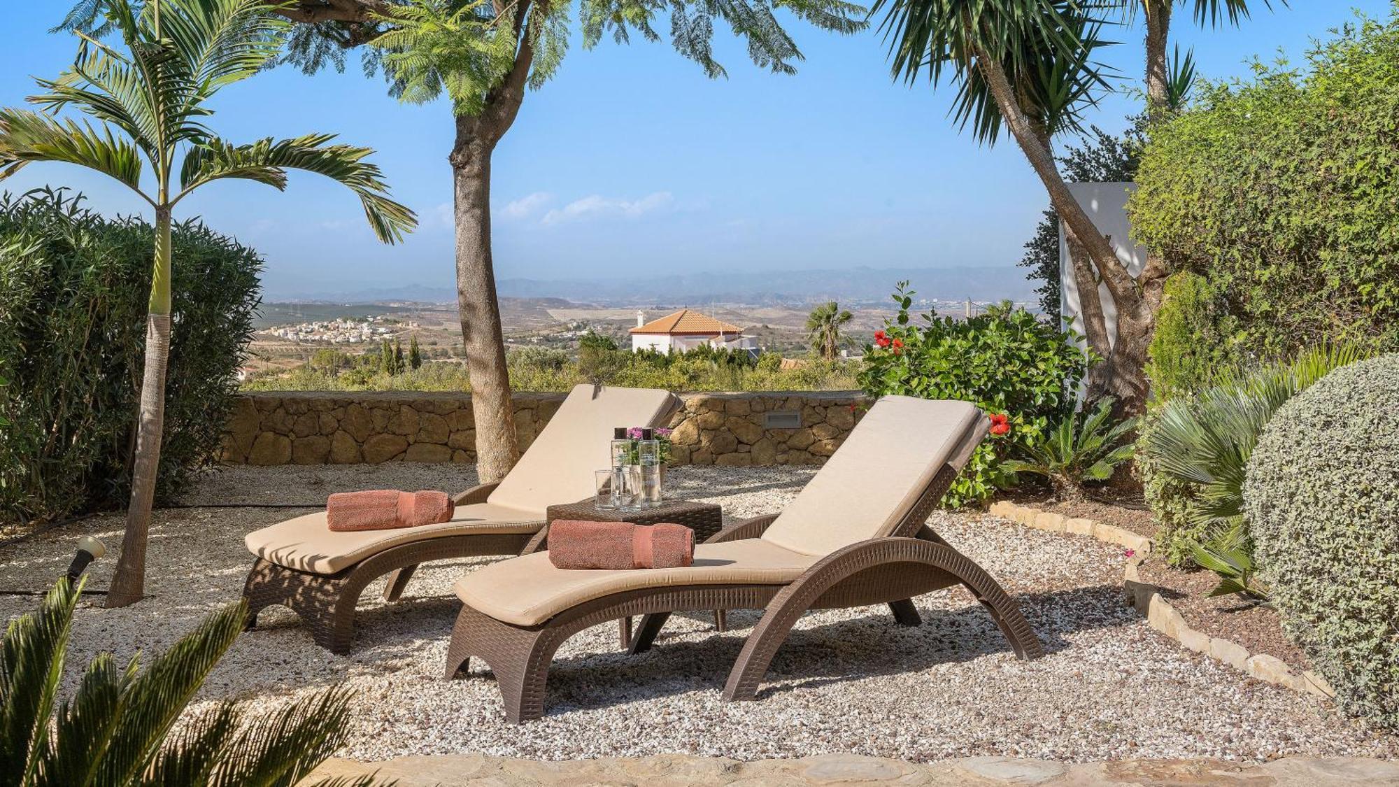 Boutique Hideaway Cortijo El Sarmiento (Adults Only) Acomodação com café da manhã Mojácar Exterior foto